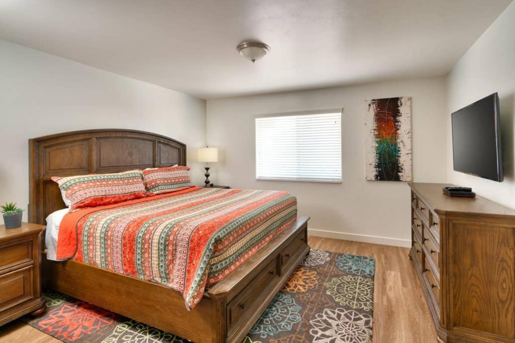 6B Cozy Moab Redcliff Condo, Pool & Hot Tub Exterior photo